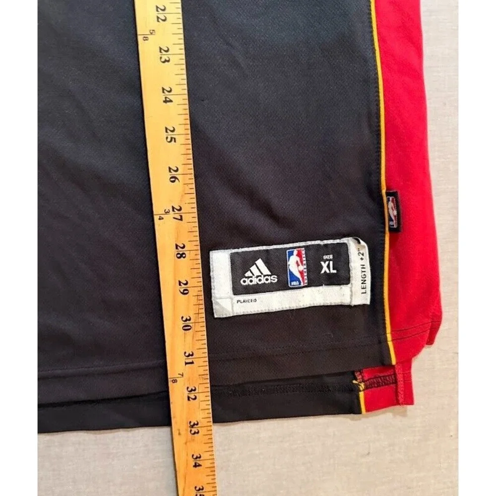 Miami Heat‎ Wade #3 Adidas Jersey Mens Extra Large Black Sleeveless.
